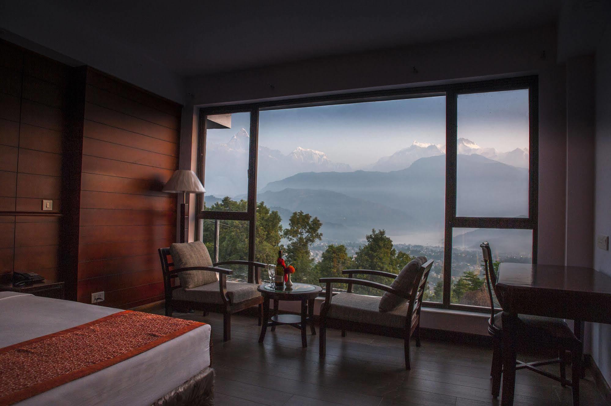 Himalayan Front Hotel By Kgh Group Pokhara Ngoại thất bức ảnh